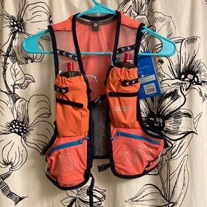 RUNNERS: Women’s Running Vest size M/L